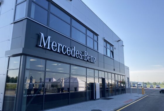 Mercedes Benz budova Olomouc